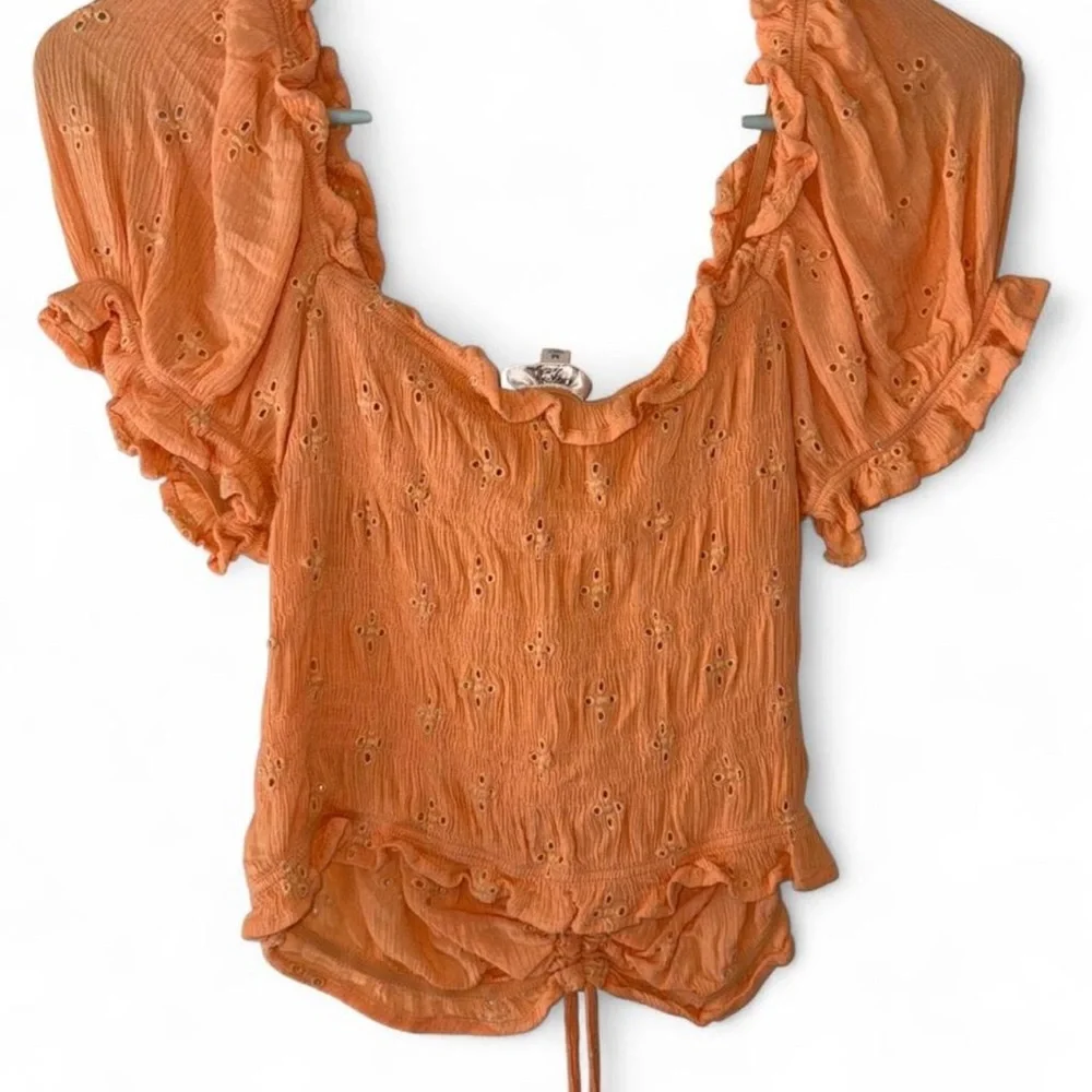 Orange Ruffled Women's Top size medium - Picture 1 of 5